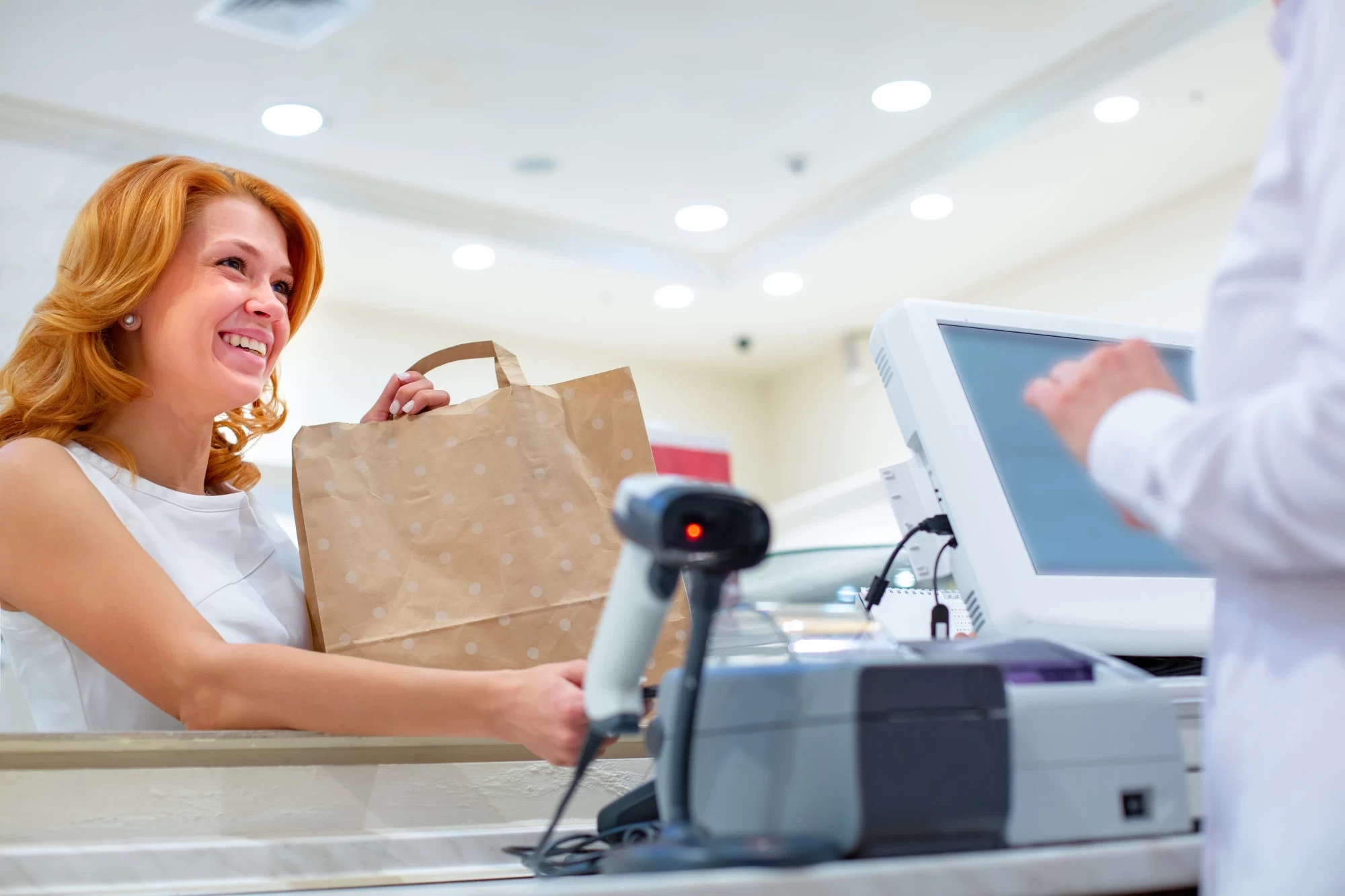 CLIENTES DESBANCARIZADOS: COMO APROVEITAR ESSA OPORTUNIDADE NO SEU NEGÓCIO?