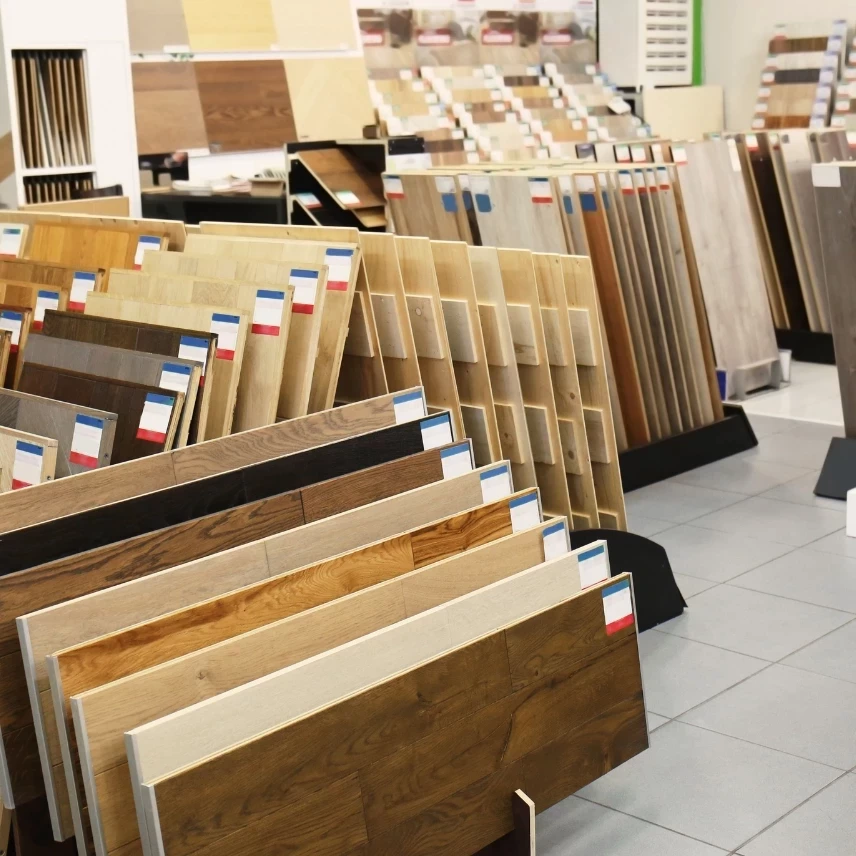 Como evitar perdas com estoque de pisos e revestimentos em lojas de materiais para construção
