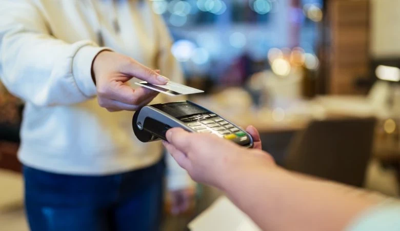 
            O que é o cartão próprio, como ele funciona e quais suas vantagens?        
