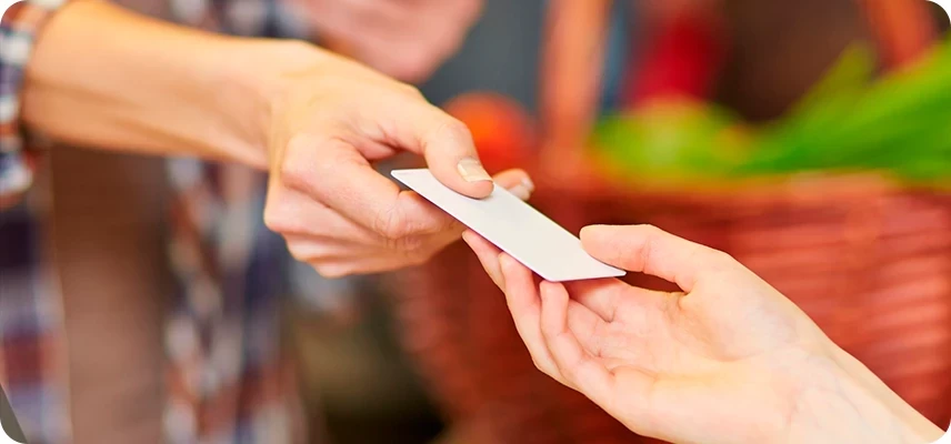 Por que seu supermercado precisa oferecer um cartão pré-pago?