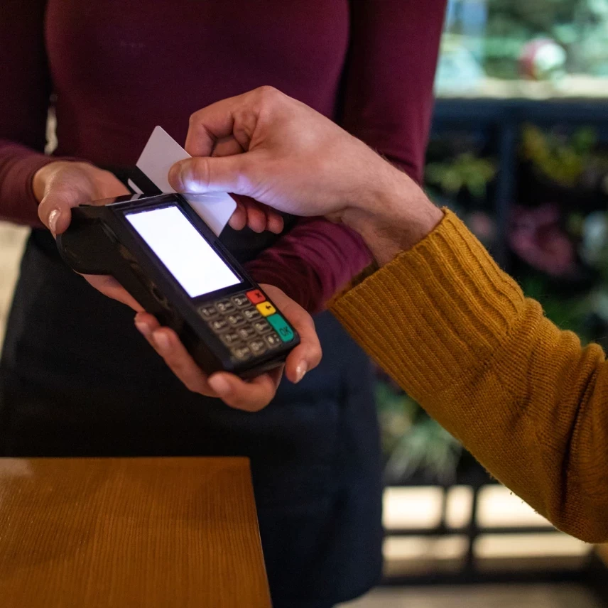 Vantagens do Cartão Próprio da Loja